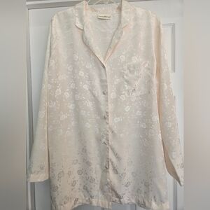 Vintage Jaclyn Smith Cream Floral Pajama Nightie Top- Grandma